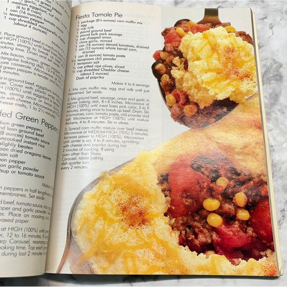 Vintage Sharp Carousel Microwave Cookbook 1981 Recipe Book Paperback - Picture 4 of 9